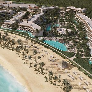 Secrets Playa Esmeralda Resort & Spa